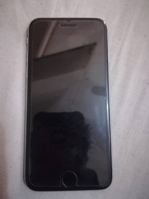 Apple iphone 6s 32gb Space Grey in excellent condition