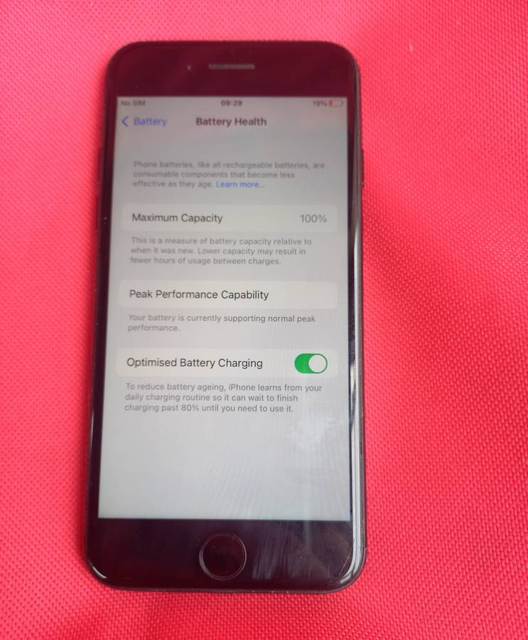 Apple Iphone 7 - 128GB (Black)