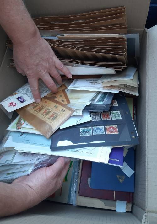 MASSIVE TRAILER LOT OF STAMPS