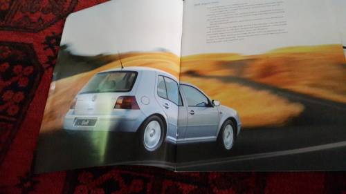 Lot of mixed old car brochures