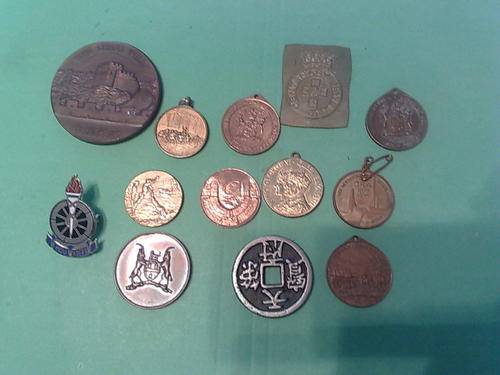 ASSORTMENT OF MEDALLIONS,/TOKENS,PLEASE SEE PHOTO AND BASIC DESCRIPTION!!