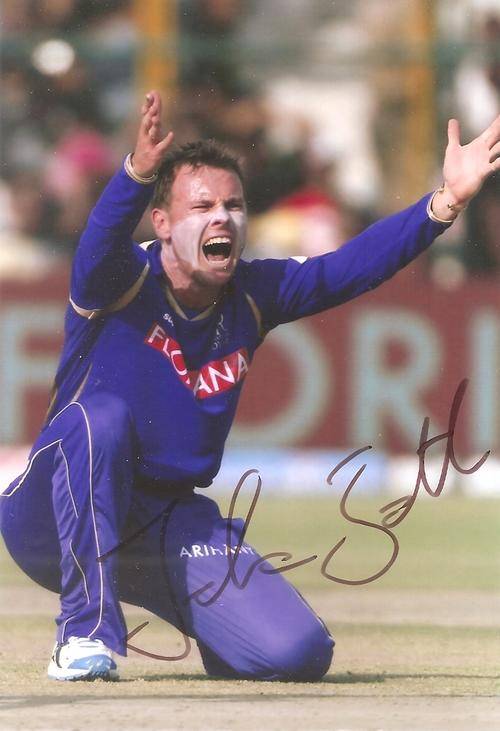 *SIGNED* JOHAN BOTHA (15CM x 10CM PHOTO)
