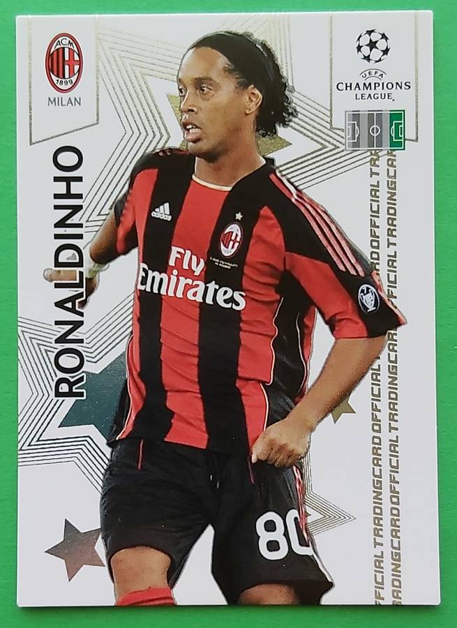 RONALDINHO (AC Milan) - PANINI `CHAMPIONS LEAGUE` PREMIUM 2010/11 - BASE TRADING CARD