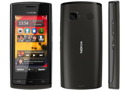 Nokia N500 smartphone (3G + Camera + Bluetooth + WiFi + WhatsApp) & FREE postage