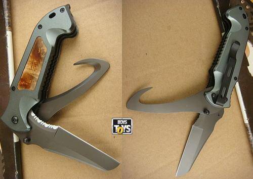 Hunting Pocket Knife - Edge Blade and Gut Hook