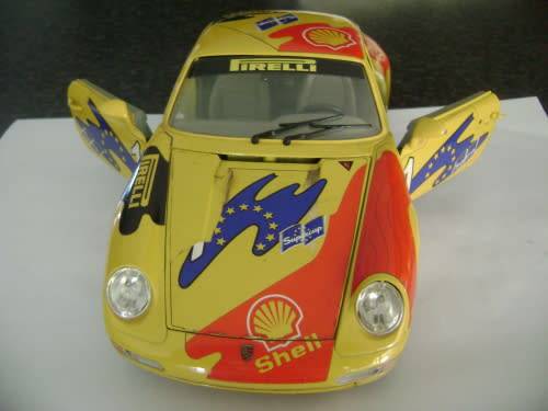 DI CAST METAL PORSCHE 911 CARERA 1993 - MADE IN ITALY
