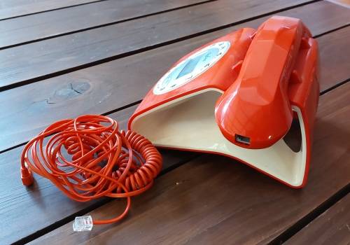 Qualitel Retro Feature Telephone - RED