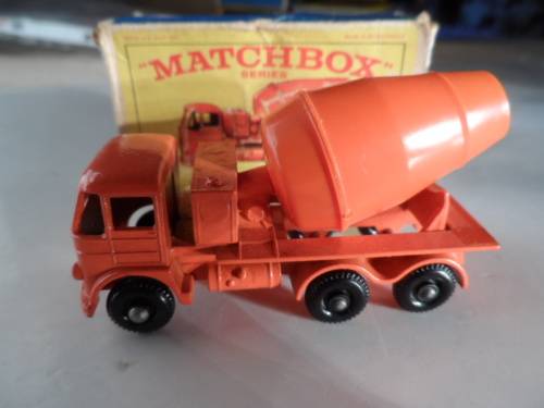 MATCHBOX NO 26 CEMENT MIXER