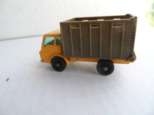 ORIGINAL MATCHBOX 37 DODGE CATTLE TRUCK