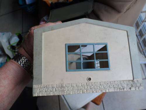 VINTAGE MARKLIN HO METAL TWO STALL ENGINE HOUSE