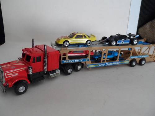 ARTIC TRANSPORTER AND CARS, ABOUT 1/76 SIZE [A5]