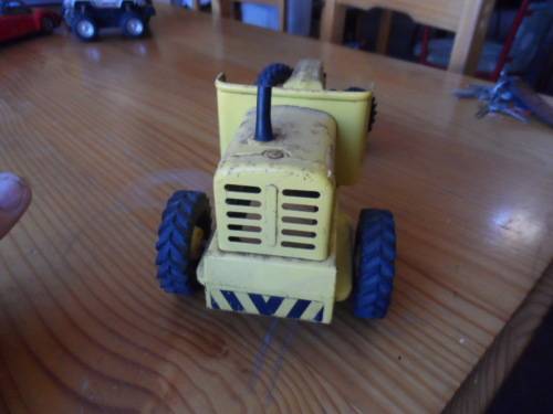 TONKA NEW ZEALAND PRESSED METAL GRADER NO BLADE