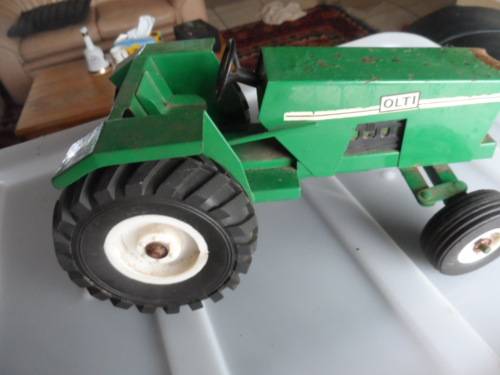 STRIKE OLTI TRACTOR