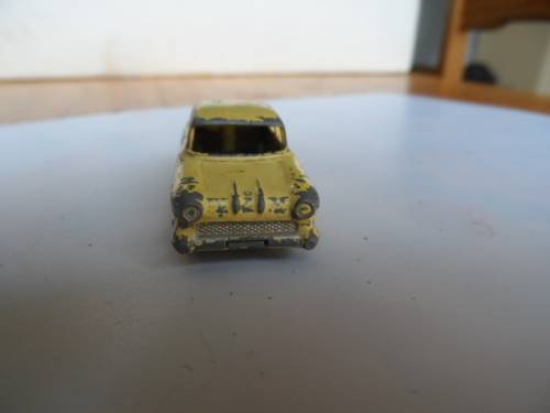 Matchbox Lesney no. 45 Yellow Vauxhall Victor Gray Wheels-