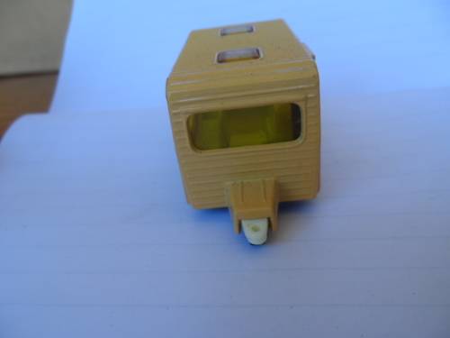 1977 Matchbox Superfast #31 Caravan light tan Brown Door 500