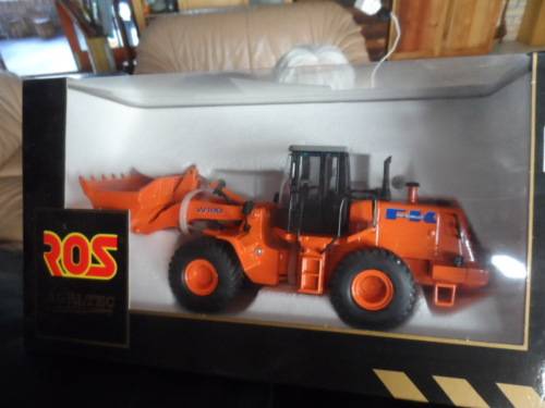 ROS AGRITEC FIAT KOBELCO W190 WHEELED LOADER 1/32