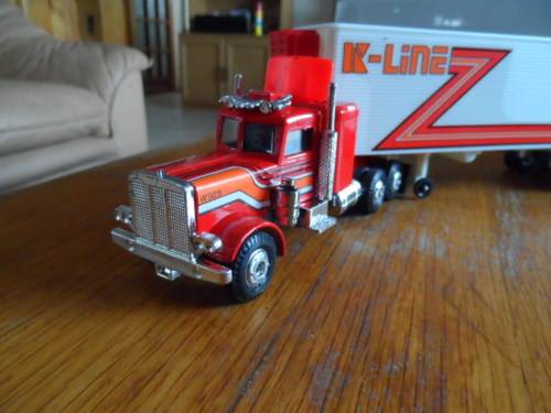 ARTICULATED TRUCK `K LINE` 1/50 SCALE