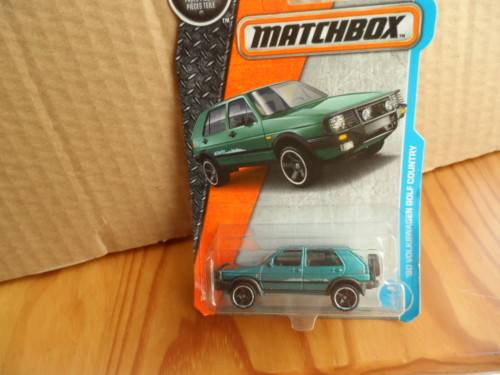 MATCHBOX 90 VOLKSWAGEN GOLF COUNTRY , mint on long card   [m10]