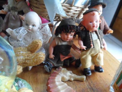 Lovely large lot of dolls zapf mattel plastic celluloid etc