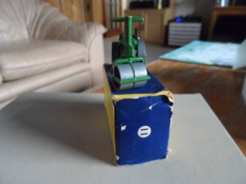 Matchbox Yesteryear Y11-1  1920 Aveling & Porter Steam Road Roller Type `B` Box