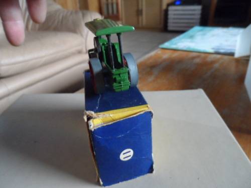 Matchbox Yesteryear Y11-1  1920 Aveling & Porter Steam Road Roller Type `B` Box