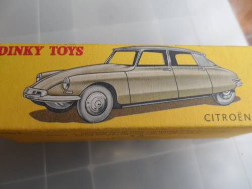 DINKY  CITOEN SD 19 REPRO [ M37]