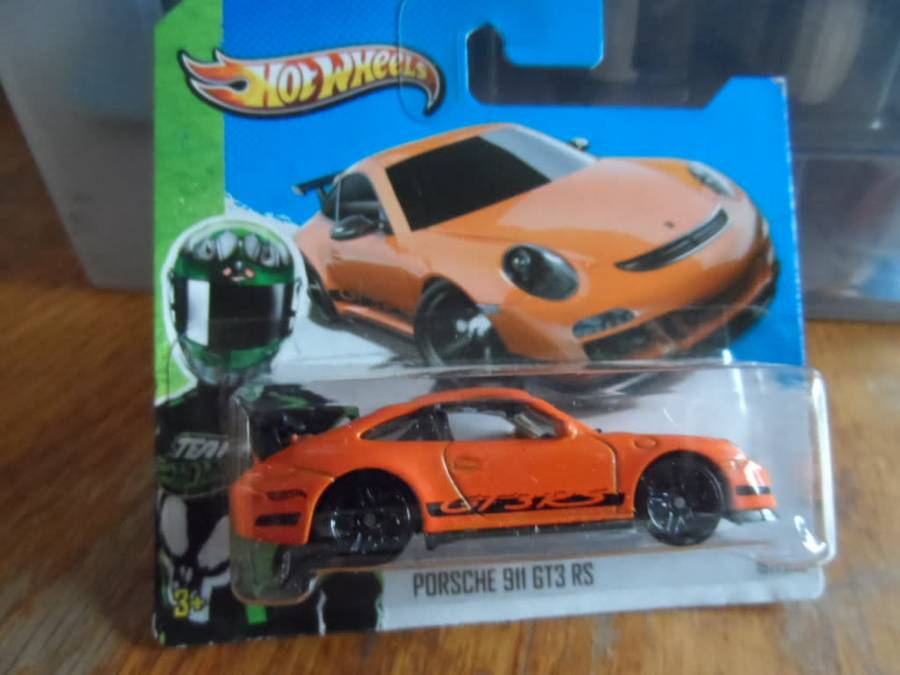 Hot Wheels 2012 Porsche 911 GT3 RS-sealed short card- [m47]