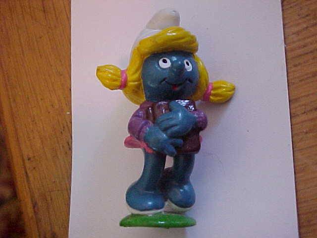 SMURFETTE SCHOOLGIRL