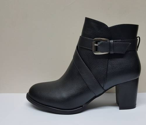 Lander Ladies Ankle Boots