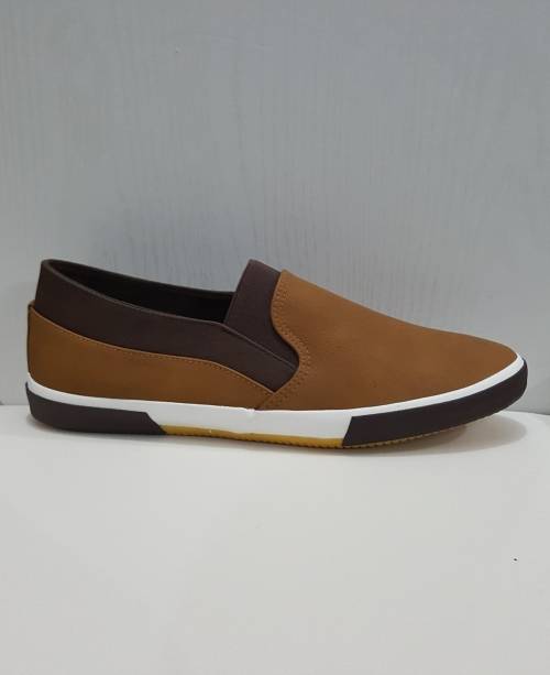 Comfort Men's Classic Slip On Sneakers
