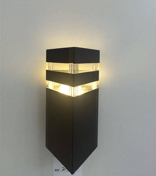 Outdoor Waterproof Wall Lamp-- Garden Balcony Cottage Street Light