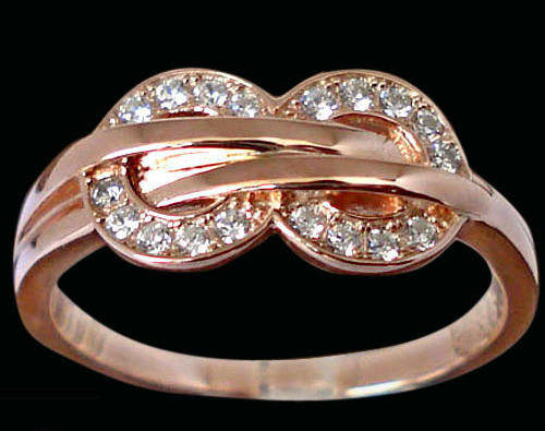 Gorgeous! 925 SOLID STERLING SILVER RING with MICRO PAVE TOPAZ. SIZE 7.