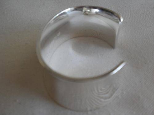 STUNNING 925 STERLING SILVER STAMPED ALLOY FILLED CUFF BANGLE .