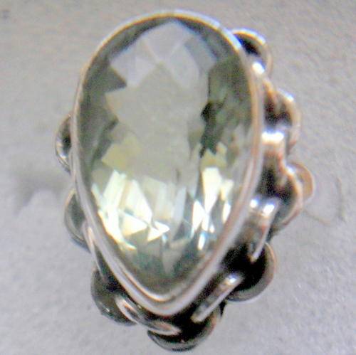 STUNNING RING IN SOLID STERLING SILVER WITH GREEN AMETHYST. SIZE 8.