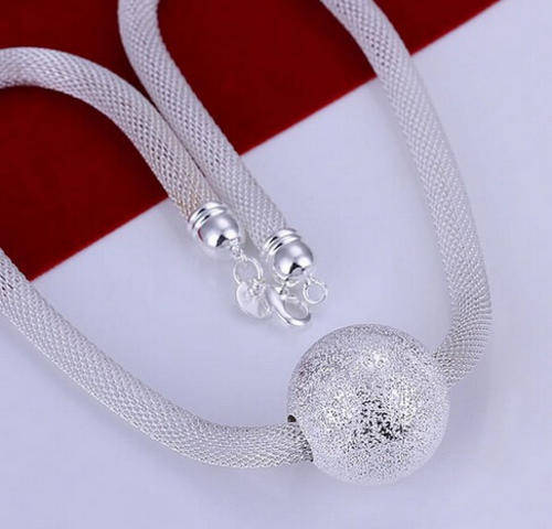 925 Sterling silver plated big bead pendant necklace with frosted look detail