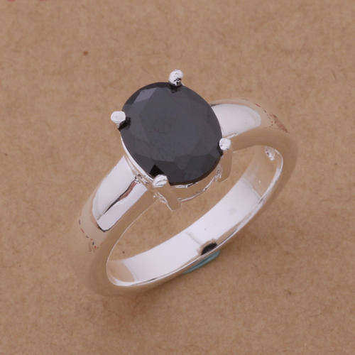 *New* Impressive Sterling silver plated black cr. onyx ring - 8/Q
