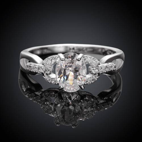 Impressive Genuine clear Austrian crystal ring - 8/Q