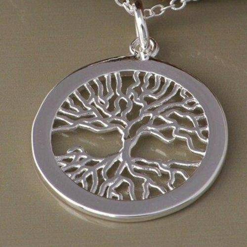 Beautiful 925 silver plated TREE OF LIFE pendant & necklace..A special gift