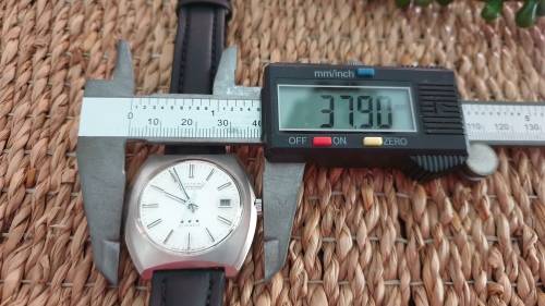 Vintage Citizen Automatic Date Men`s Watch - fully restored