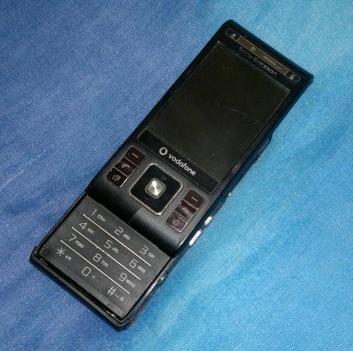 SONY ERICSSON-C905-CYBER SHOT-REPAIR SPARES