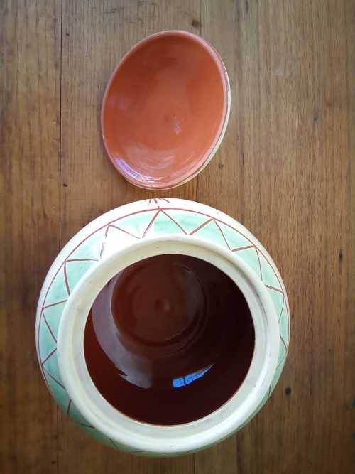 Vintage Art Deco Style Sgraffito Signed Ceramic Cookie bowl 22x17cm