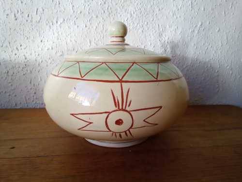Vintage Art Deco Style Sgraffito Signed Ceramic Cookie bowl 22x17cm