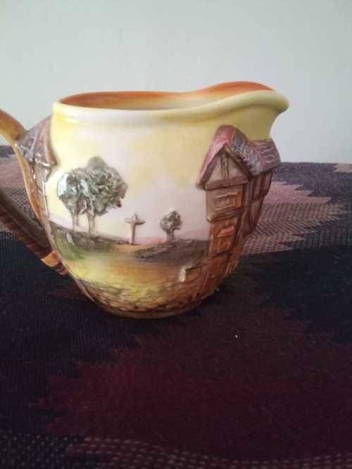 Royal Doulton `Jony Weller` pickwick papers. Milk jug 9cm tall