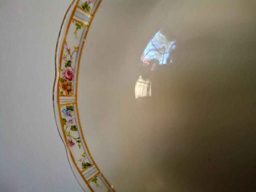 Vintage Grindley Cream Petal Serving Platter 41 by 34cm