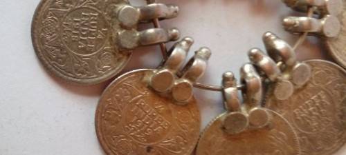 India -8 x 1/4 Rupees Silver Coins -Fitted with Old Style Holders, high Silver content.