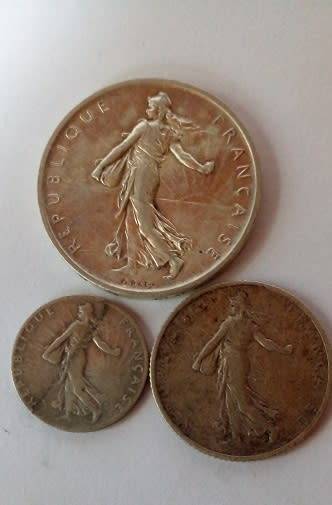 France -3 x Silver Coins -1960 -5 Francs, 1916 -1 Franc and 1912 -50 Centimes.