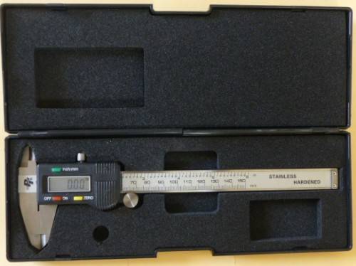 Digital Stainless Steel Vernier Caliper in Box - in good condition