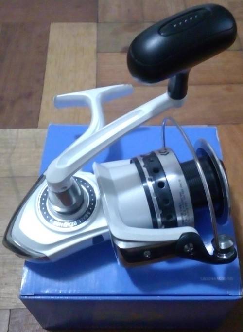 Daiwa Laguna 5000-5BI Spinning Fishing Reel in Excellent Like New Condition