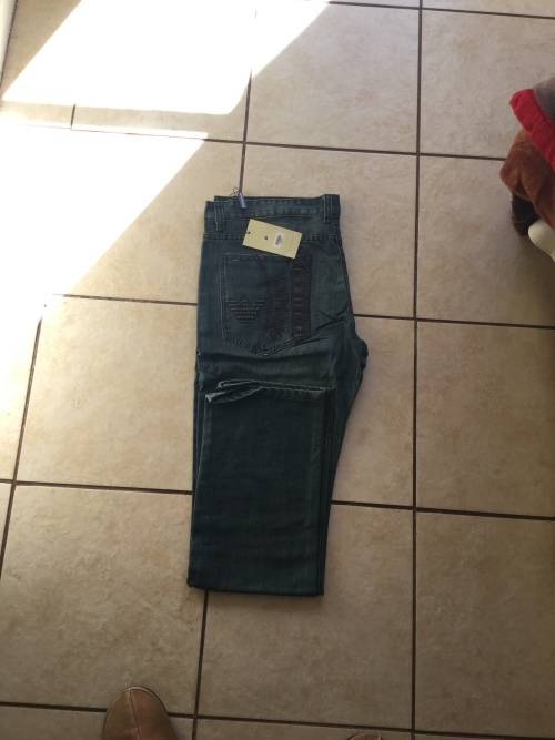 ORIGINAL MENS DIESEL SLIM FIT JEANS. SIZE 31!!!! Market value R2300