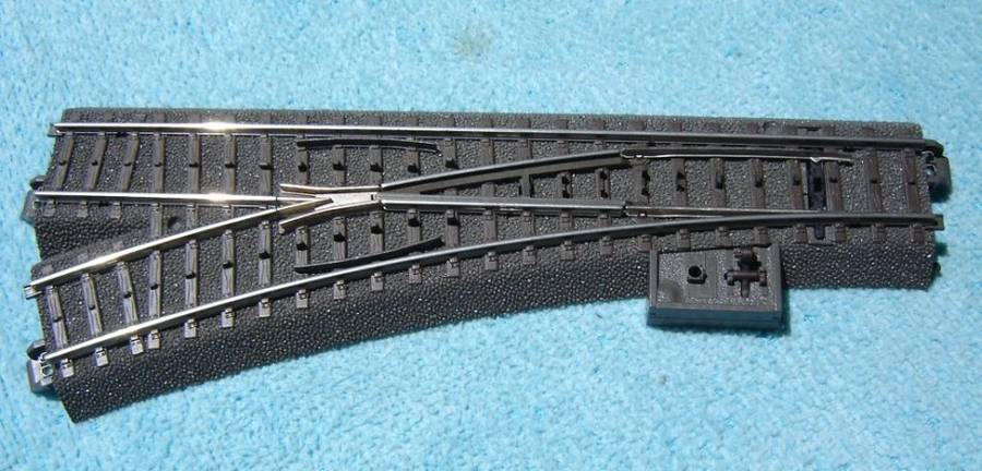 Marklin HO gauge C-Track Left Hand point No. 24611